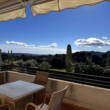En Alenda Golf Apartment *